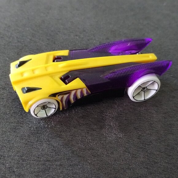 2007 Hot Wheels Buzz Bomb Mattel - Picture 4 of 8